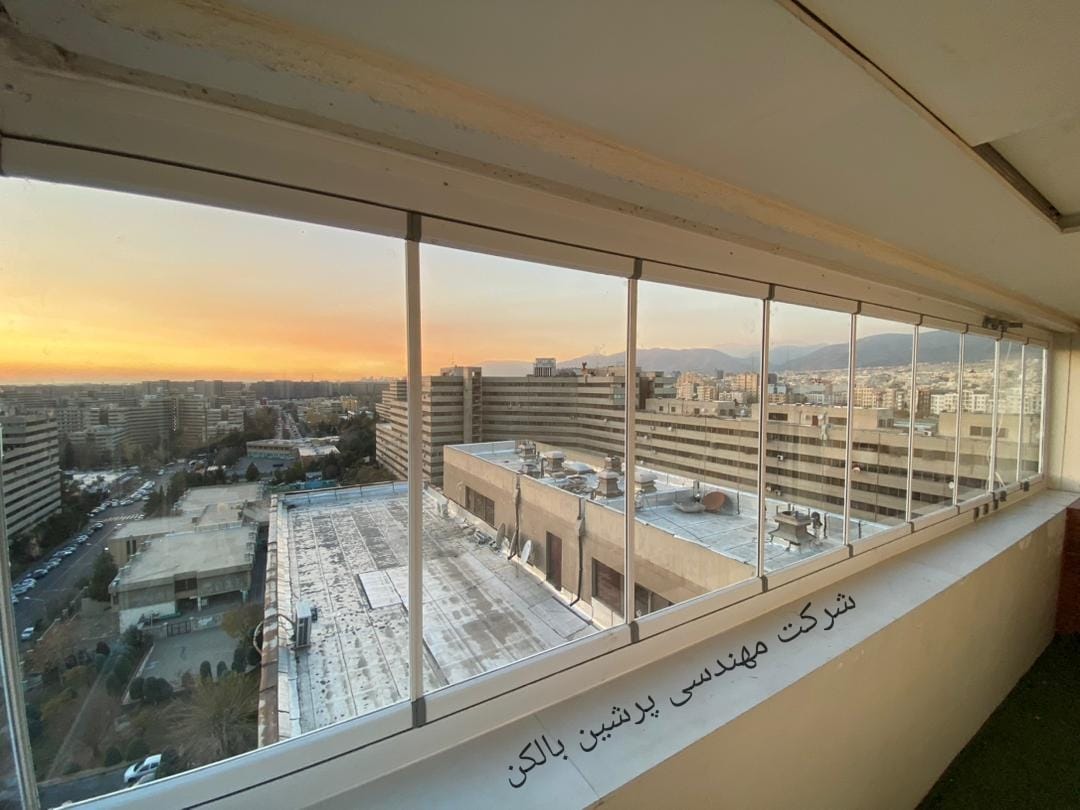 نمونه کار شیشه بالکن